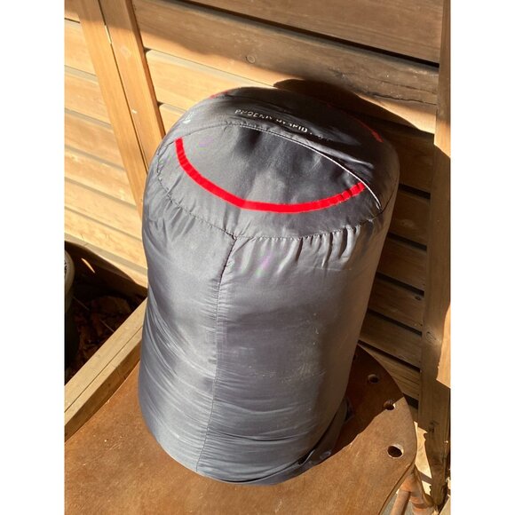 MEC Phoenix Hybrid -20C Winter Sleeping Bag Down/Synthetic Extreme Cold Camping - Picture 3 of 11